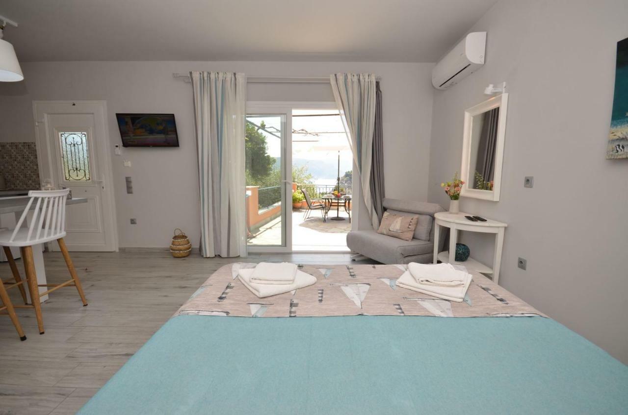 Thalassa Studios Palaiokastritsa Esterno foto